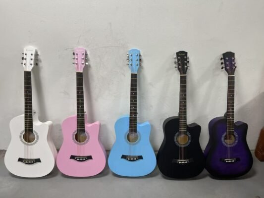 Kabat 38 inch guitar