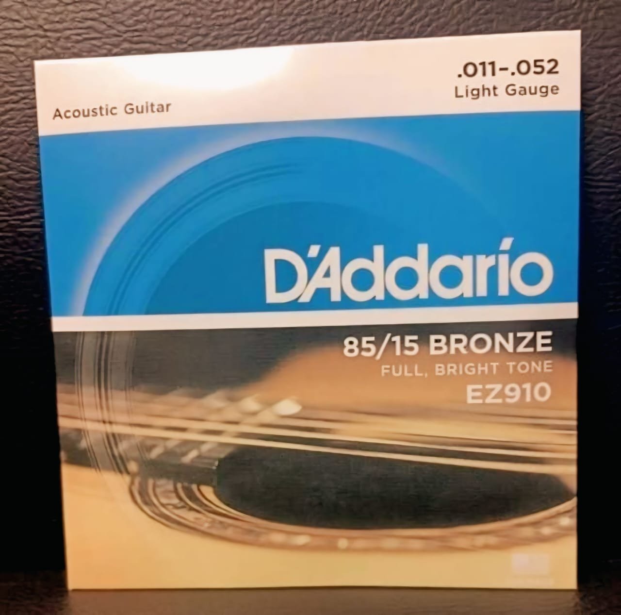 D’Addario EZ910 Light Gauge Acoustic Guitar String Set (0.011–0.052)