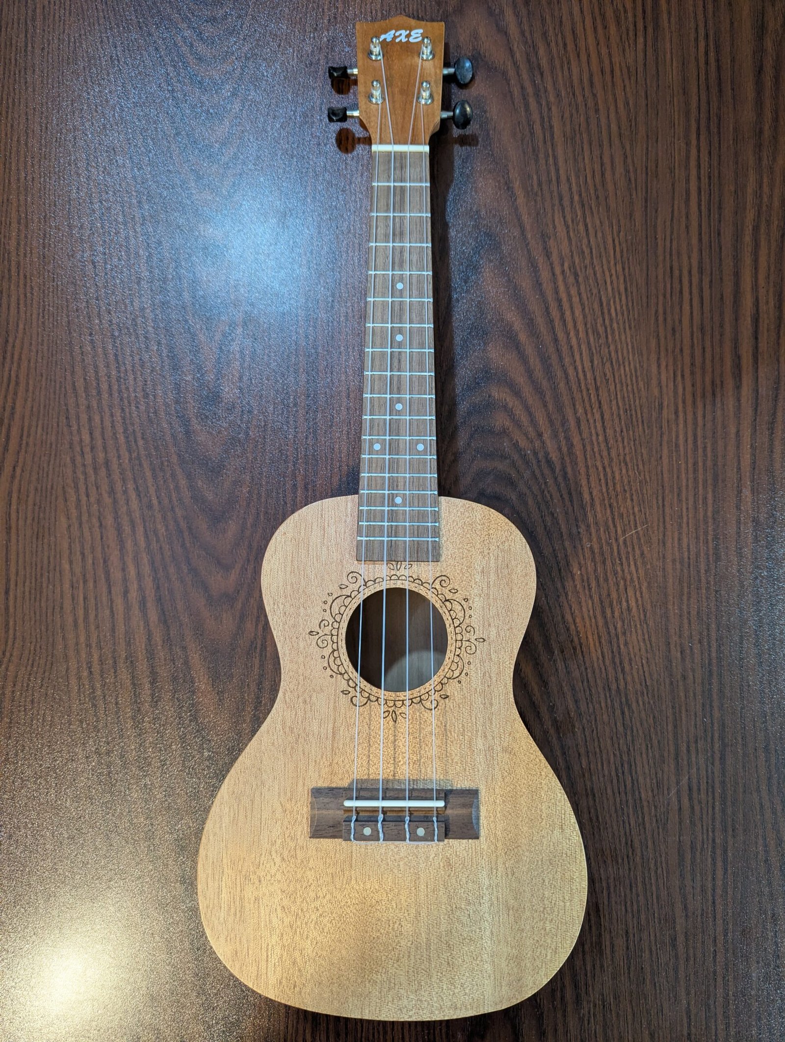 AXE UK24 – 24-Inch Ukulele