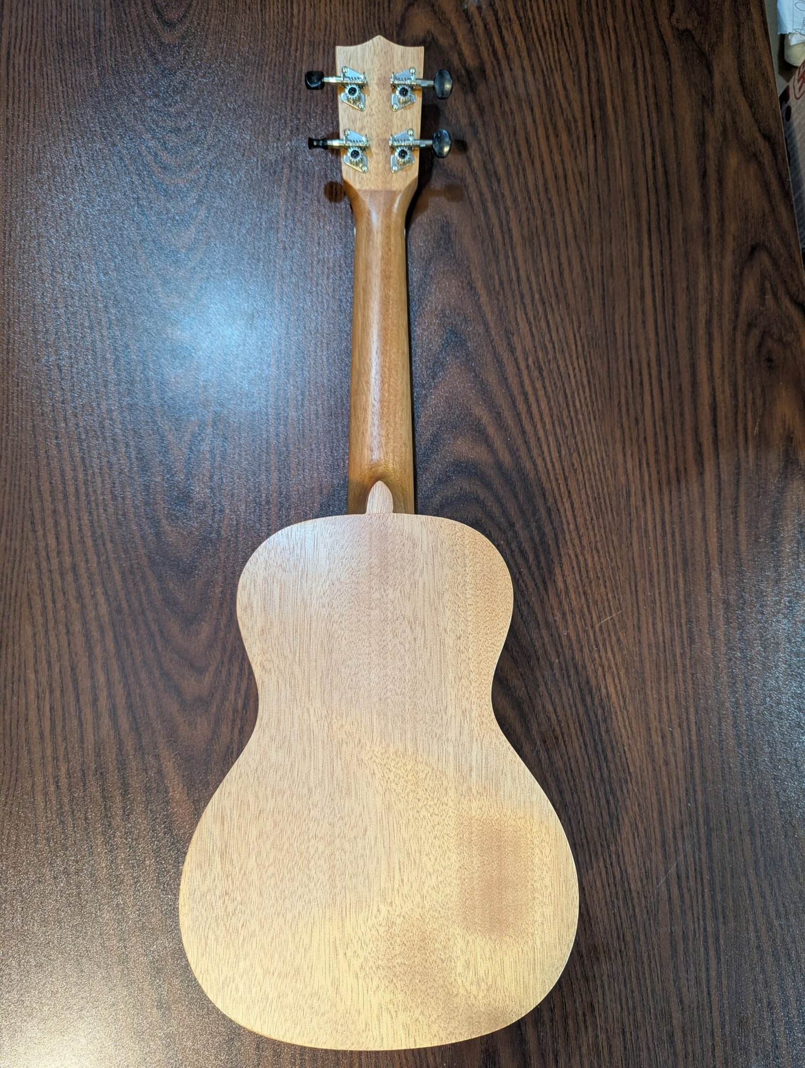 AXE UK24 – 24-Inch Ukulele - Image 3