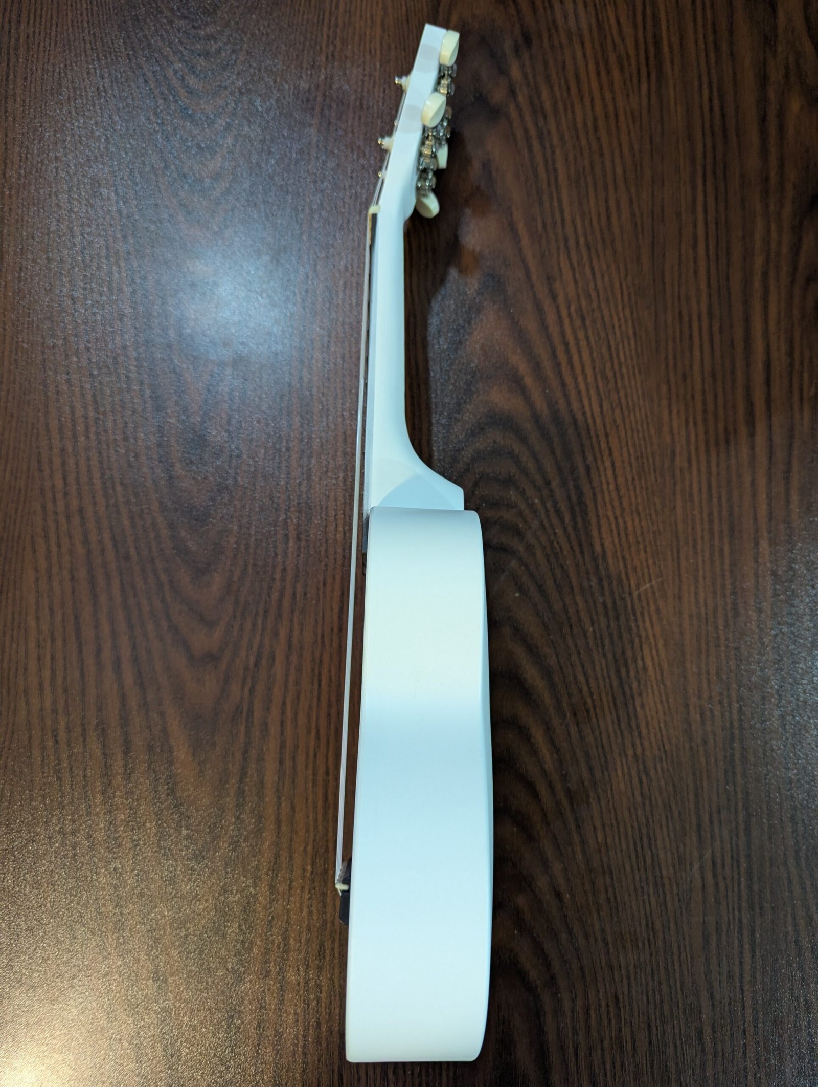 UK21 Pro – 21-Inch Ukulele (Vibrant) - Image 2