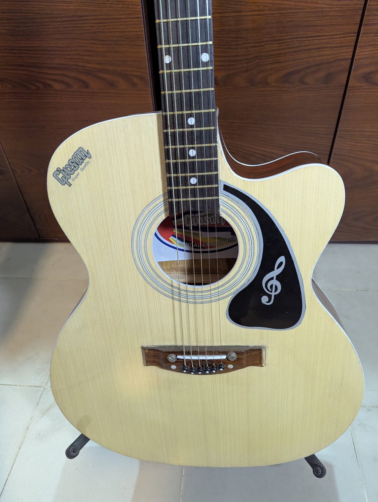 Givson – 40 Inch Acoustic Guitar (Wooden Color) - Image 3