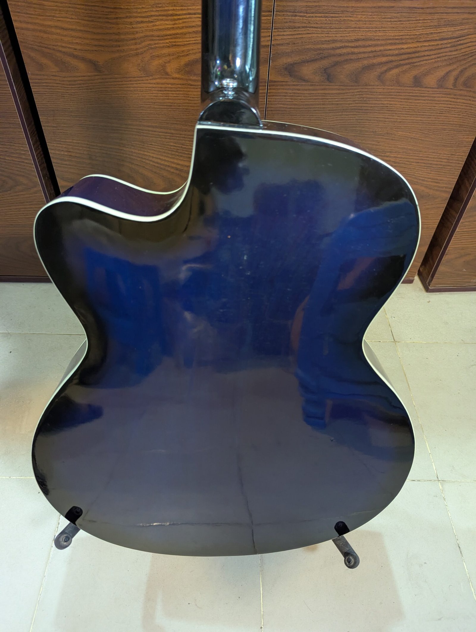 Givson – 40 Inch Acoustic Guitar (Navy Blue Color) - Image 8