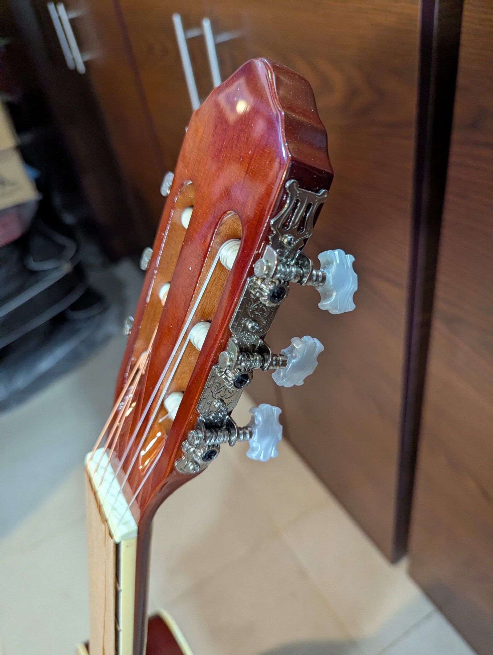 Chard EC3940C-YN Classical Guitar - Image 5